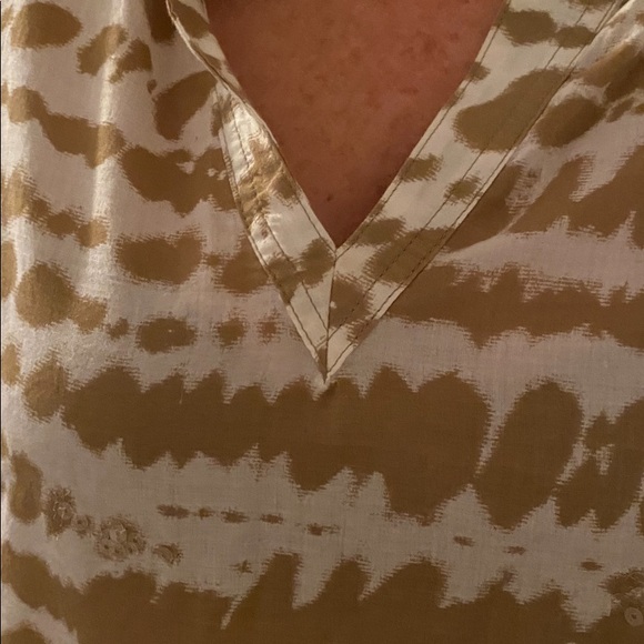 COPY - Tory Burch Turnic top - Picture 13 of 13